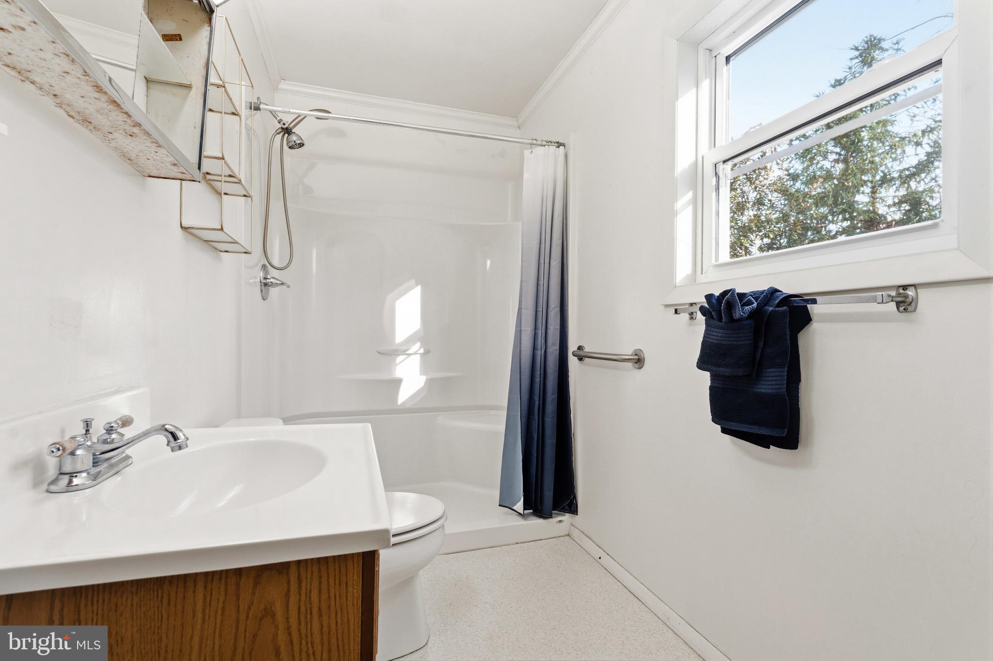 WATERLOO WOODS - Residential