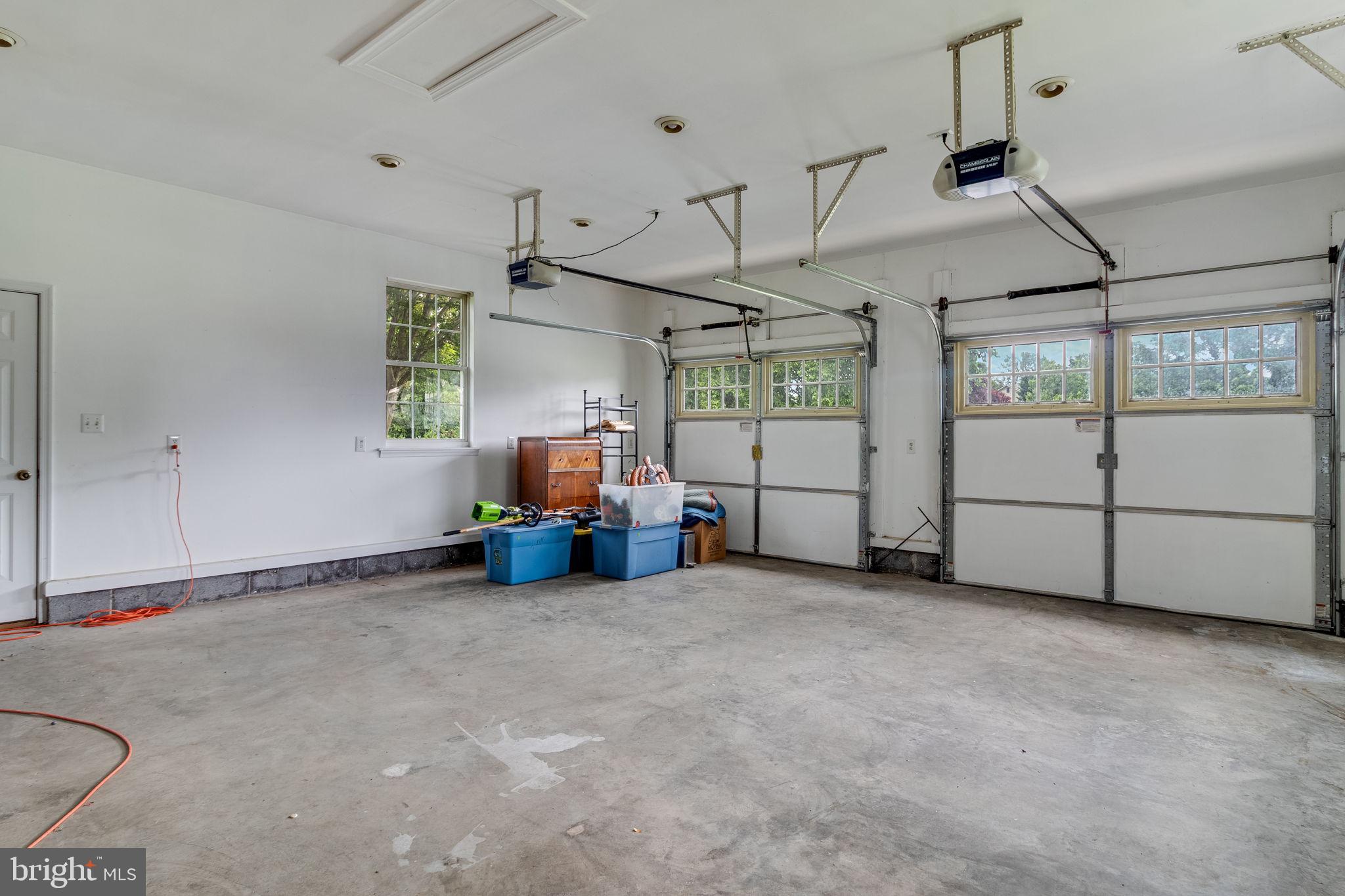 LANDINGS AT PINEY POINT - Residential