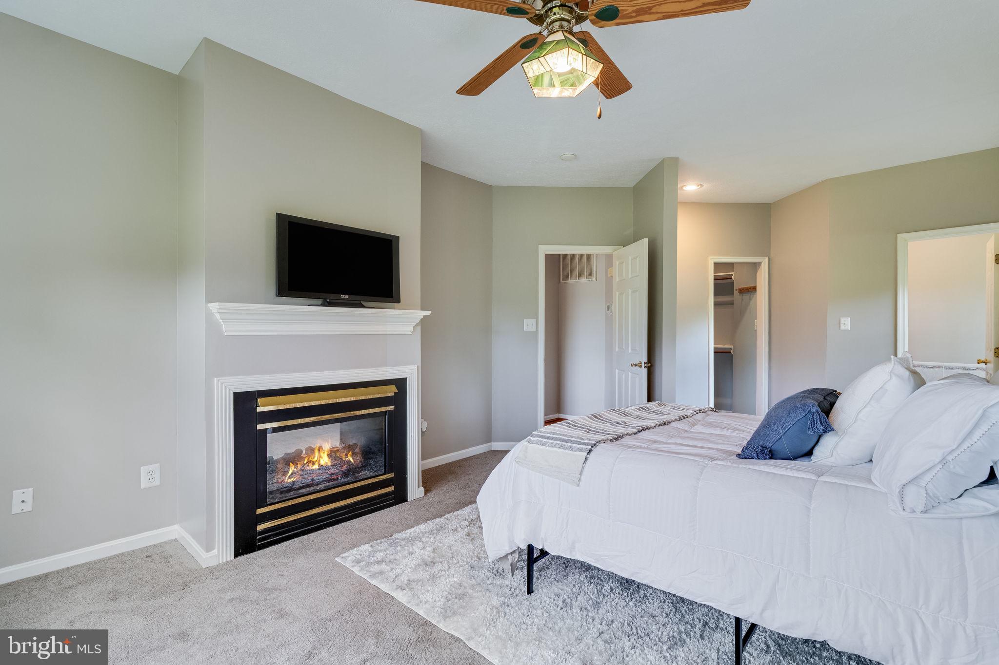 LANDINGS AT PINEY POINT - Residential