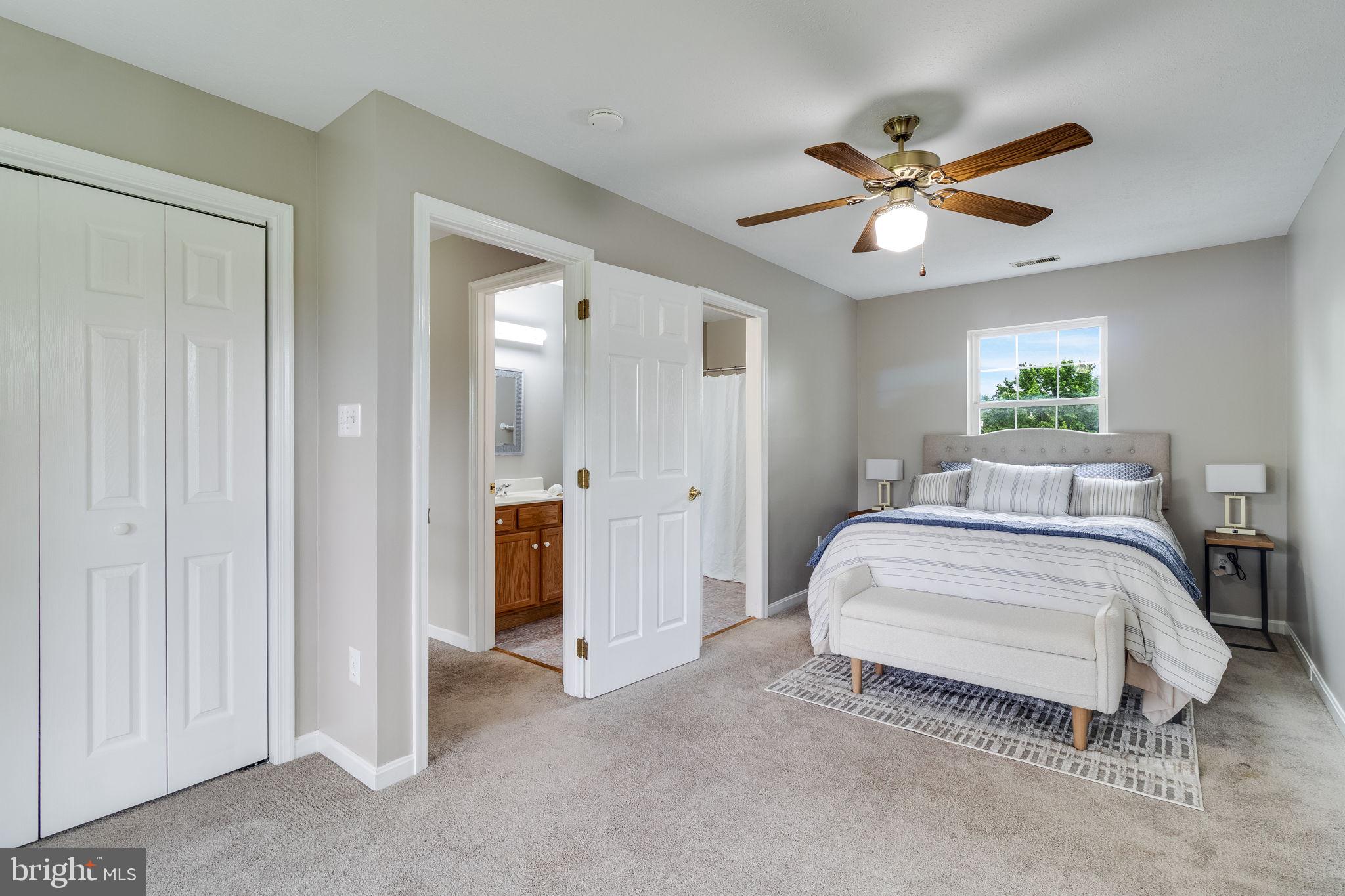 LANDINGS AT PINEY POINT - Residential