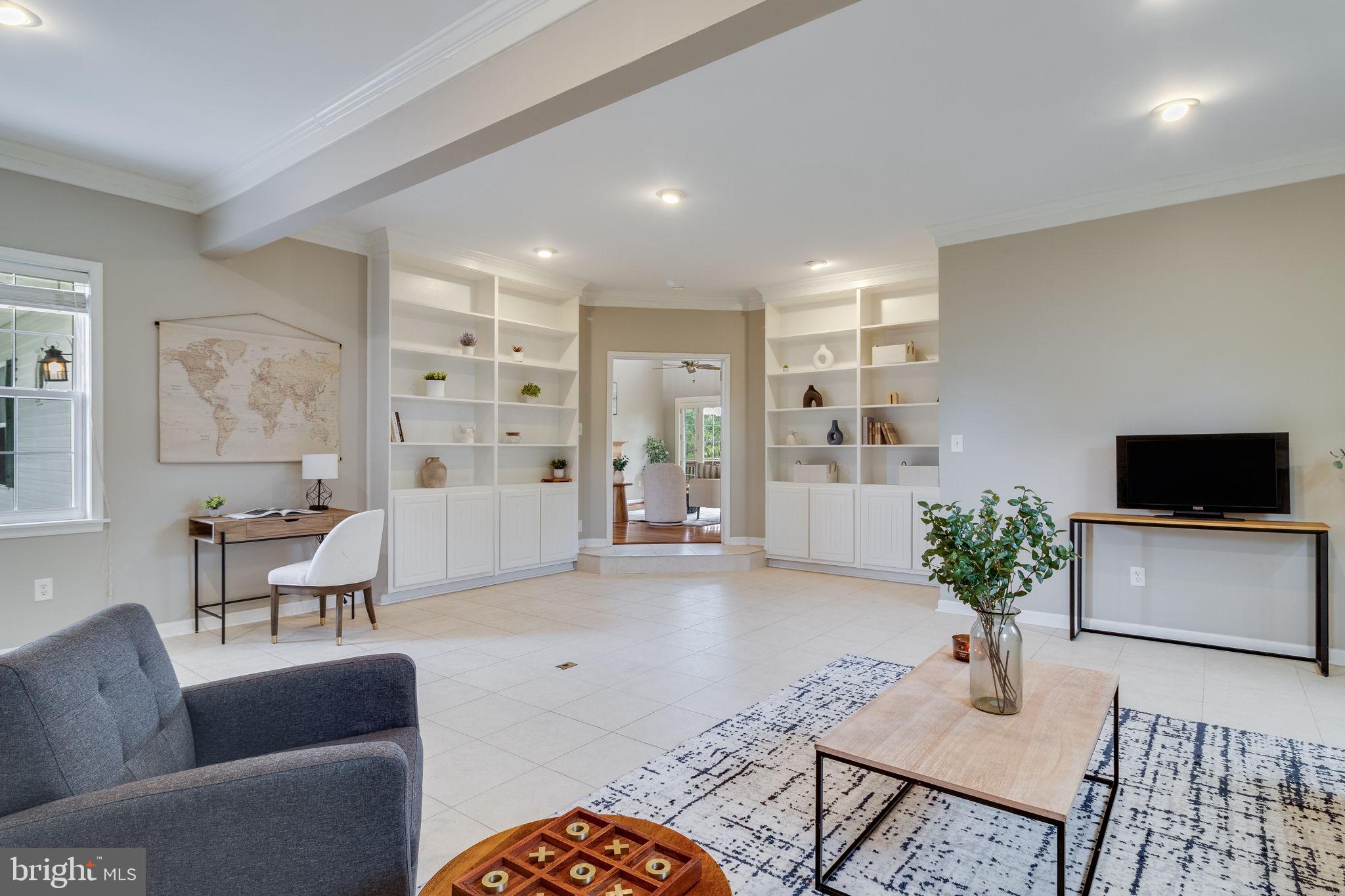 LANDINGS AT PINEY POINT - Residential