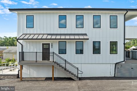 Photo of 328 Wilmington -West Chester Pike Park, GLEN MILLS, PA 19342 (MLS # PADE2115004)