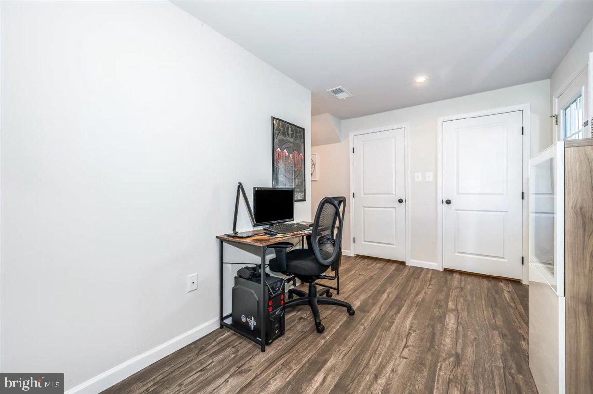 THE LAKES AT MARTINSBURG - Residential