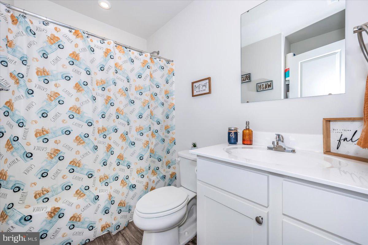 THE LAKES AT MARTINSBURG - Residential