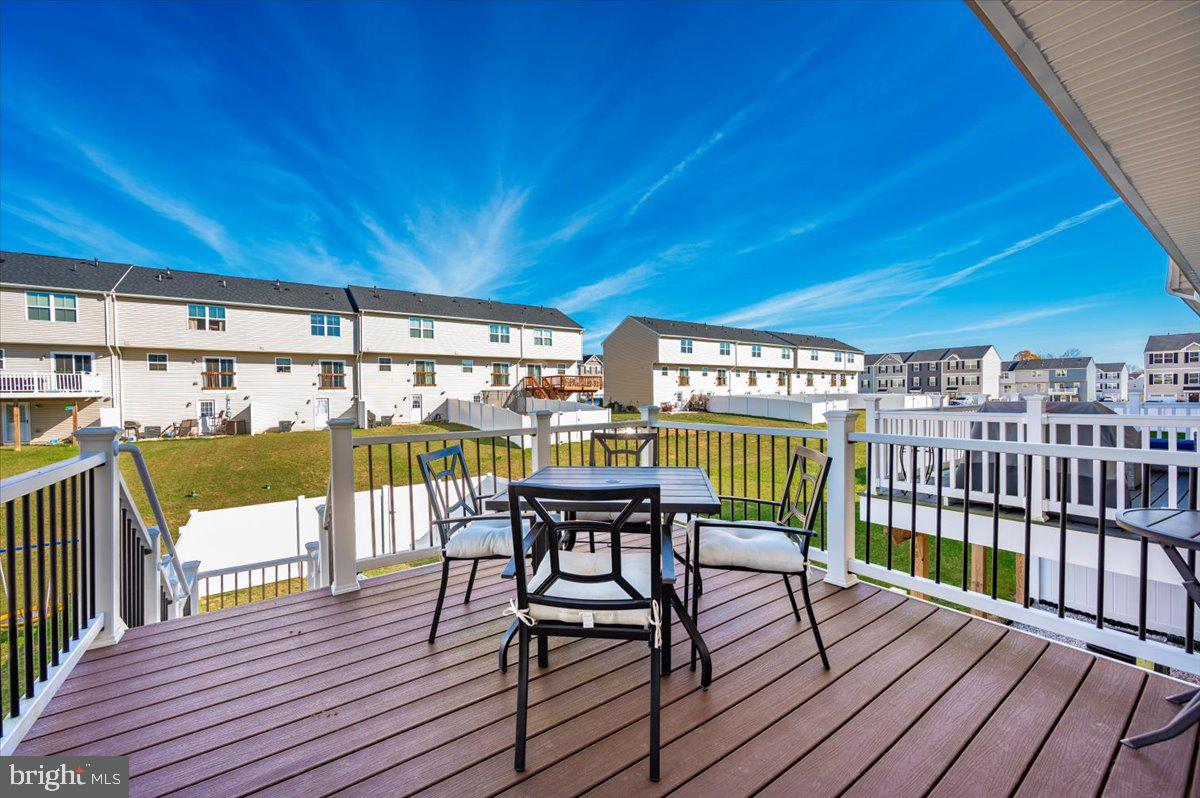 THE LAKES AT MARTINSBURG - Residential