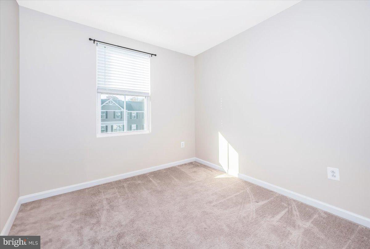 THE LAKES AT MARTINSBURG - Residential