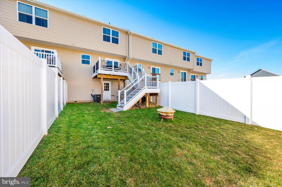 THE LAKES AT MARTINSBURG - Residential