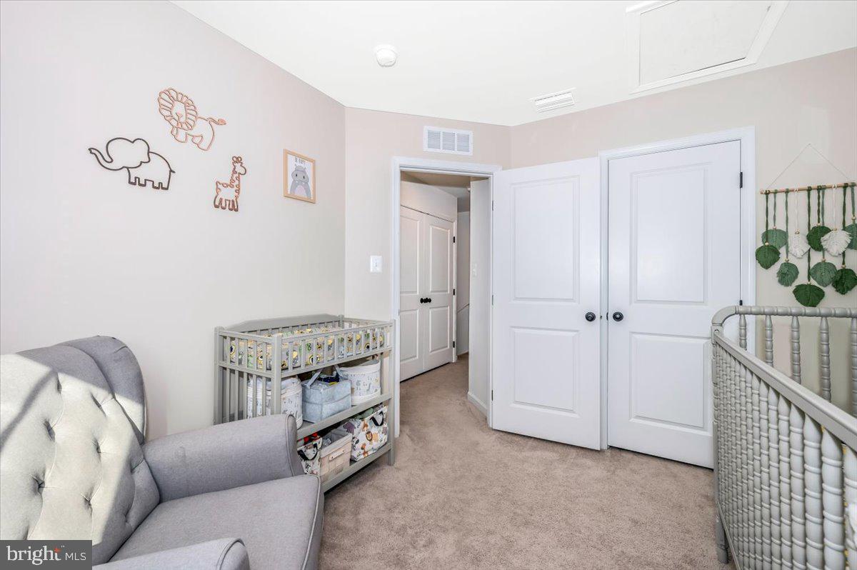 THE LAKES AT MARTINSBURG - Residential