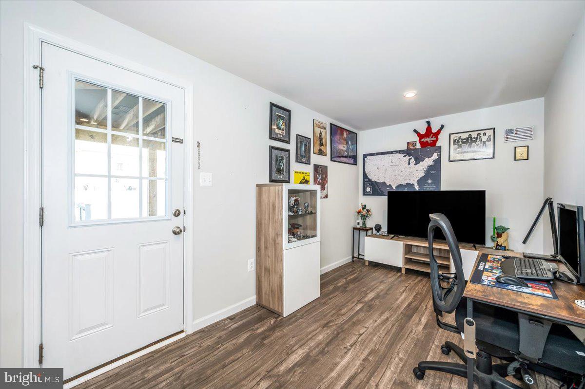 THE LAKES AT MARTINSBURG - Residential