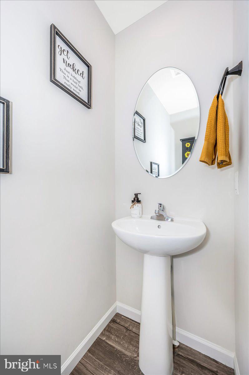 THE LAKES AT MARTINSBURG - Residential