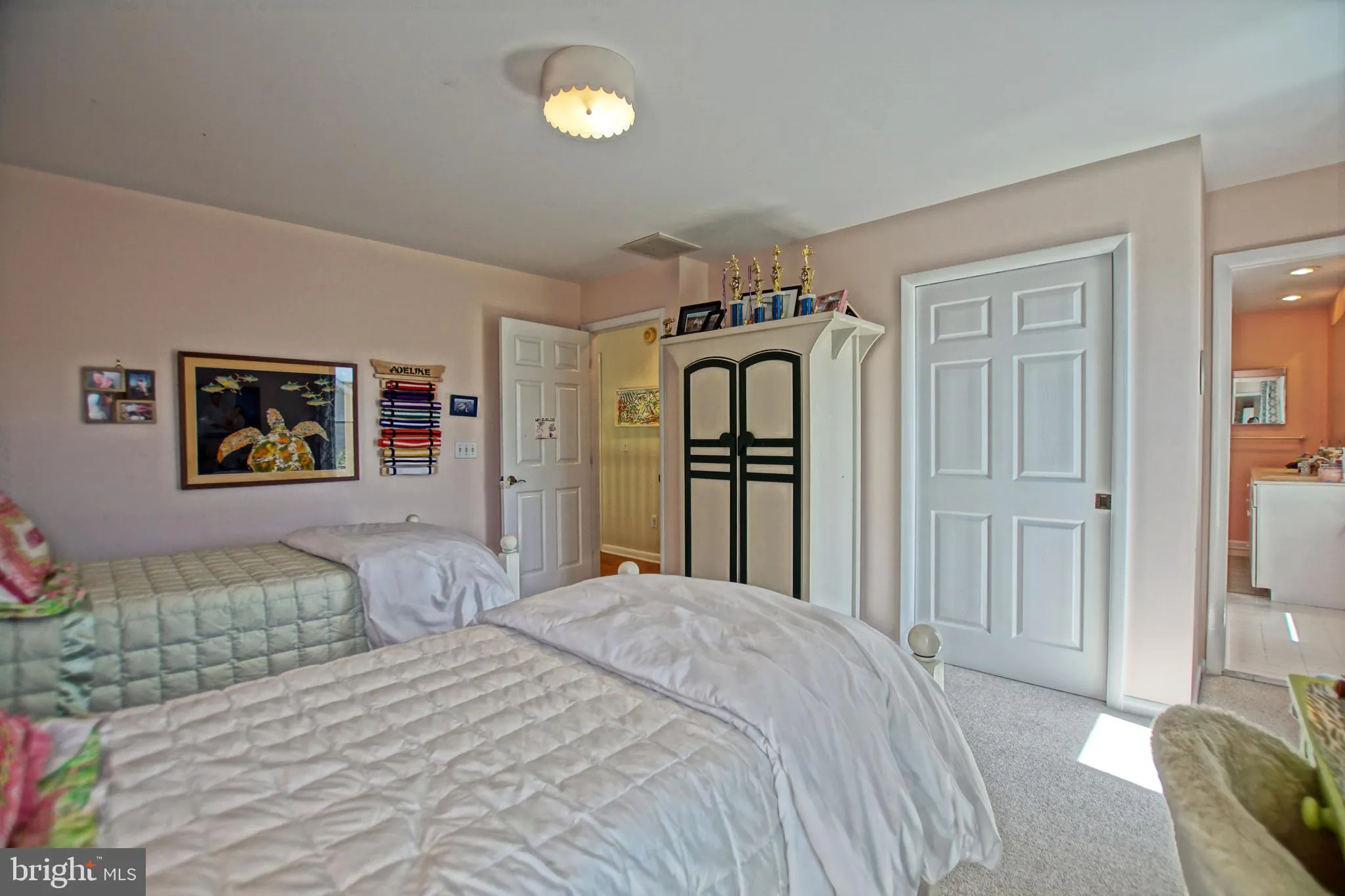 Rehoboth Beach, Delaware 19971, United States, 5 Bedrooms Bedrooms, ,4 BathroomsBathrooms,Residential,Pending,204847