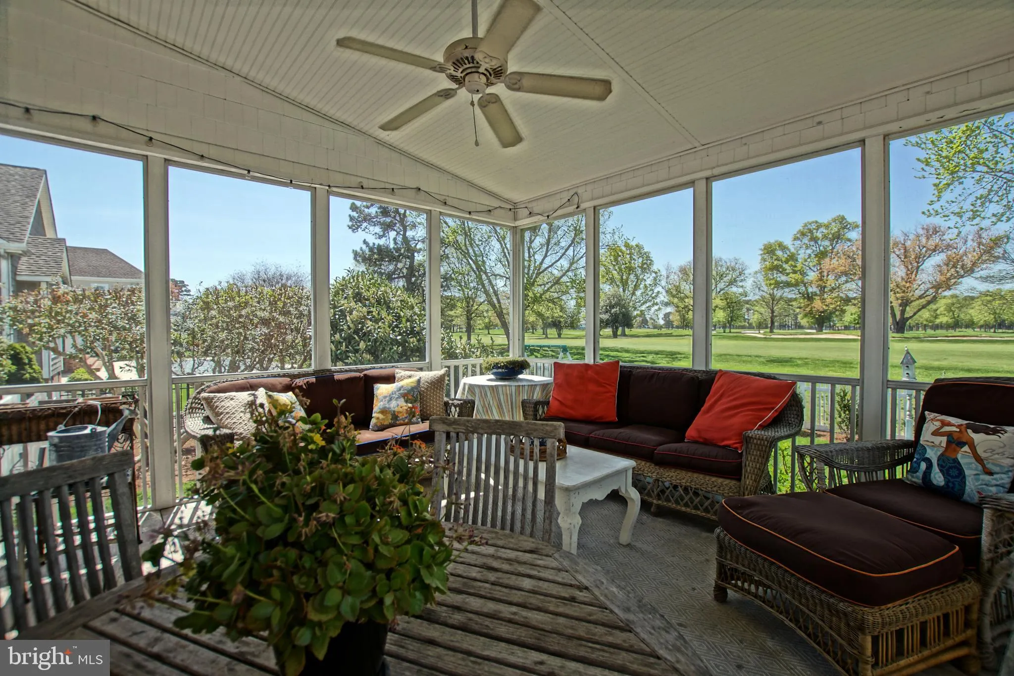 Rehoboth Beach, Delaware 19971, United States, 5 Bedrooms Bedrooms, ,4 BathroomsBathrooms,Residential,Pending,204847