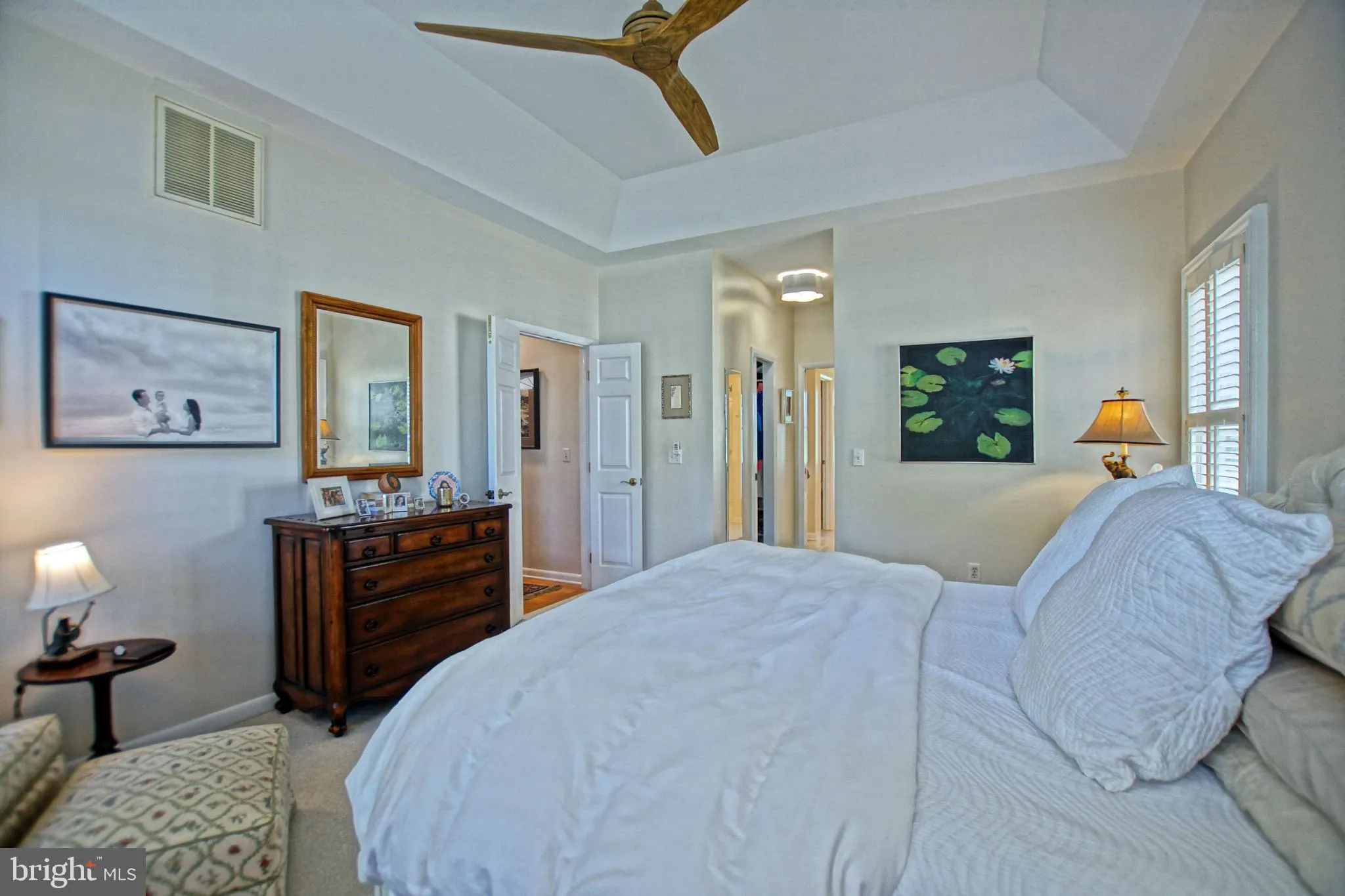 Rehoboth Beach, Delaware 19971, United States, 5 Bedrooms Bedrooms, ,4 BathroomsBathrooms,Residential,Pending,204847