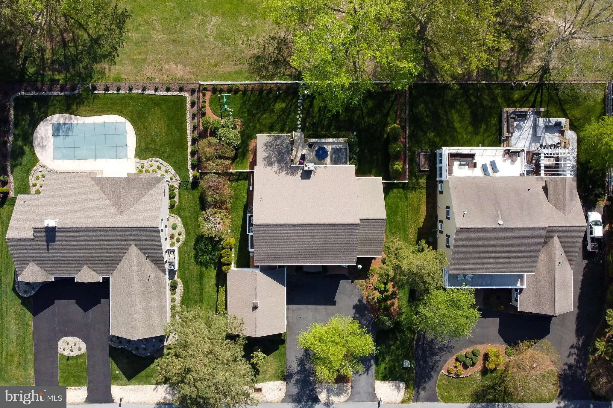 Rehoboth Beach, Delaware 19971, United States, 5 Bedrooms Bedrooms, ,4 BathroomsBathrooms,Residential,Pending,204847