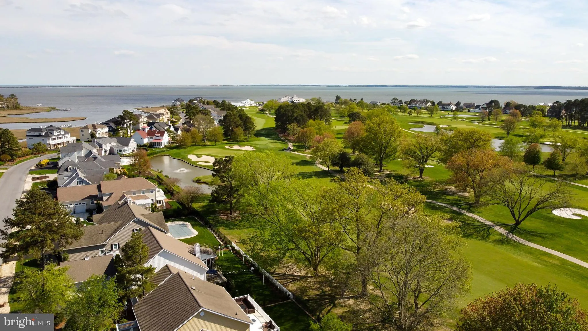 Rehoboth Beach, Delaware 19971, United States, 5 Bedrooms Bedrooms, ,4 BathroomsBathrooms,Residential,Pending,204847