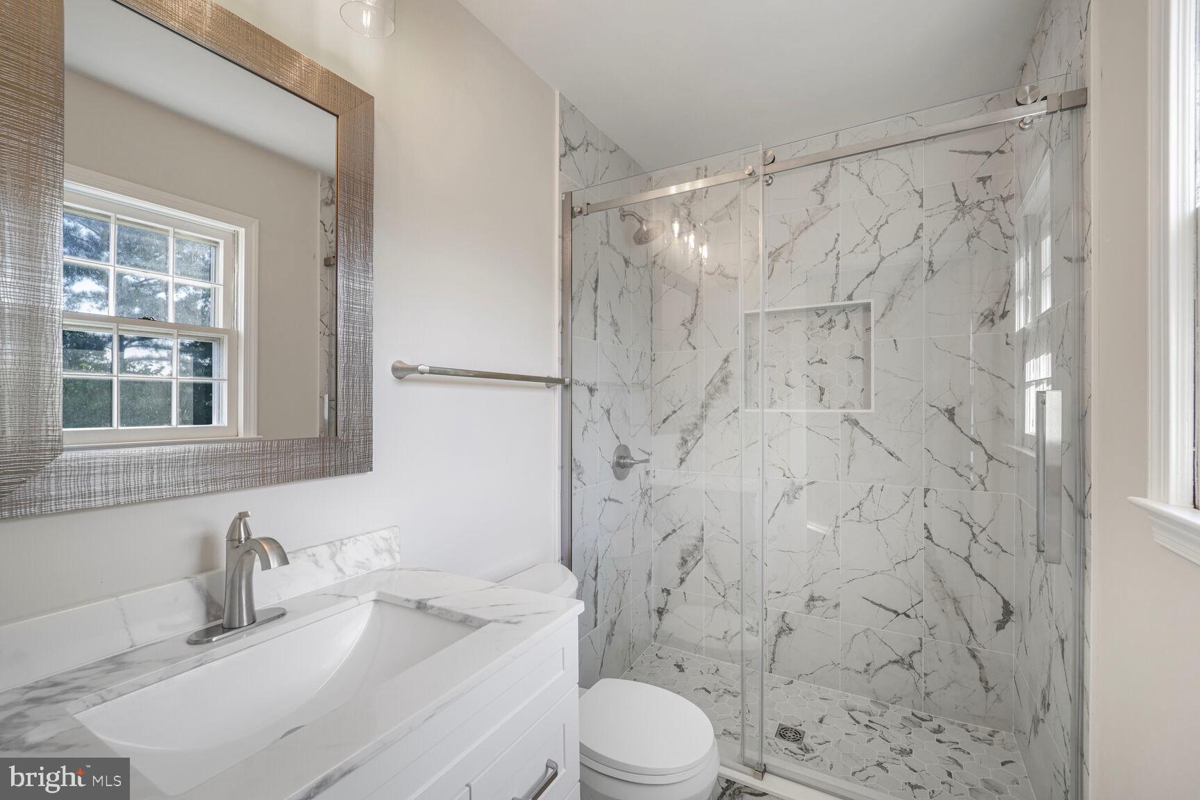 BROOKFIELD - Residential Lease