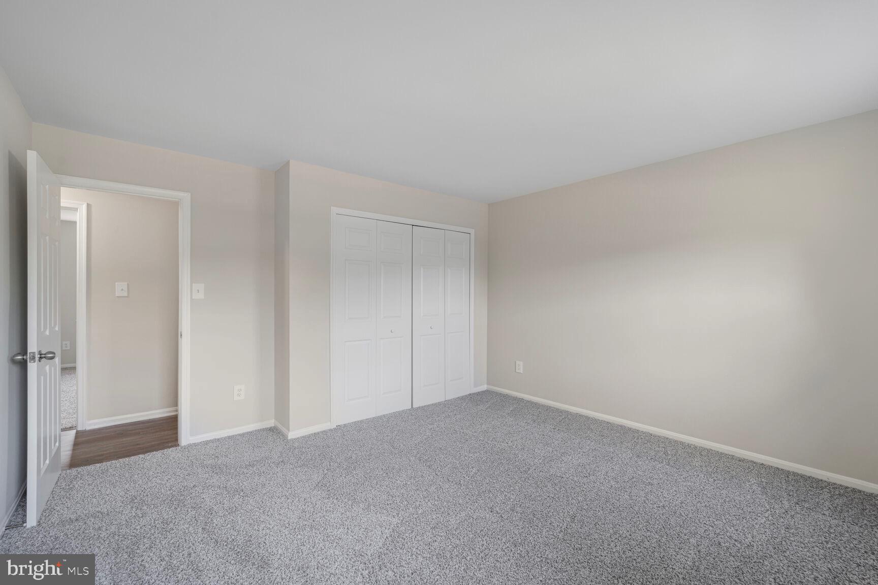 BROOKFIELD - Residential Lease