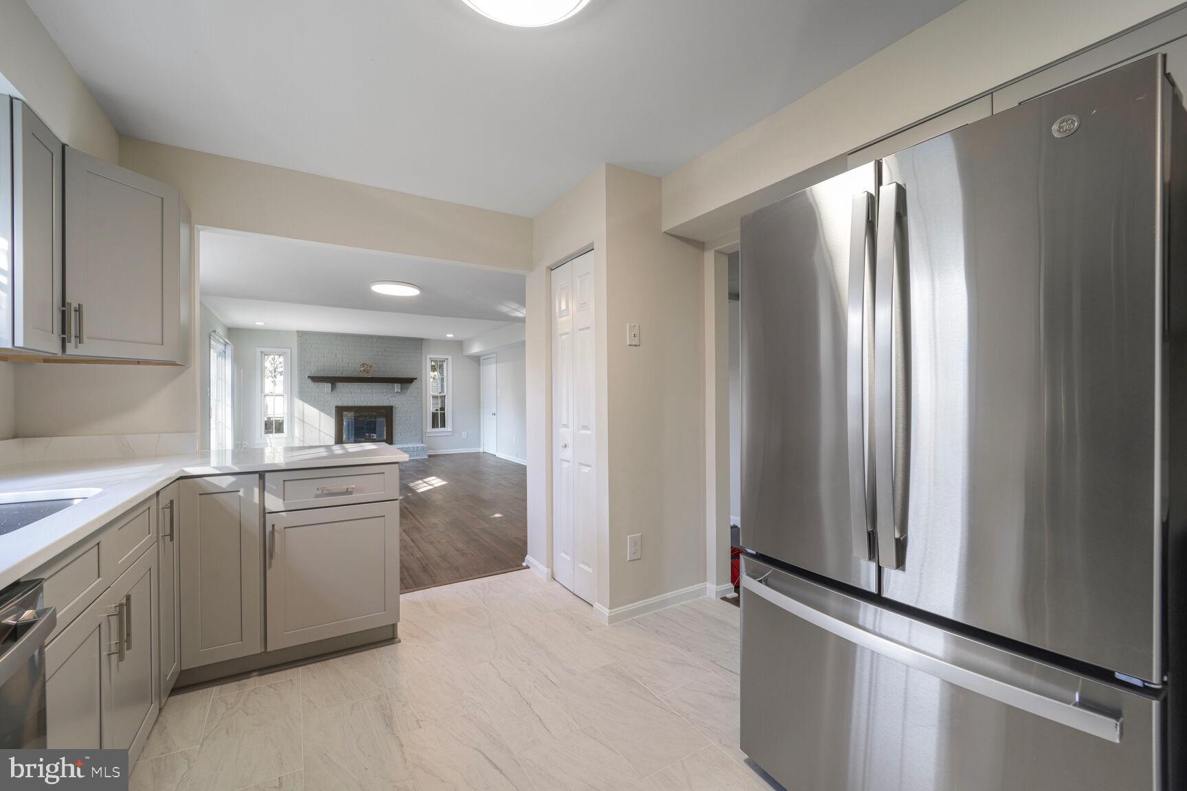 BROOKFIELD - Residential Lease