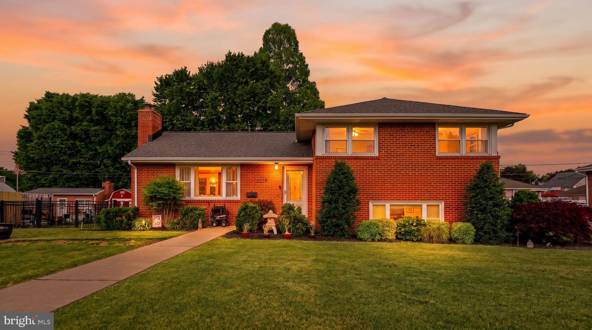 EDGEMERE - Residential