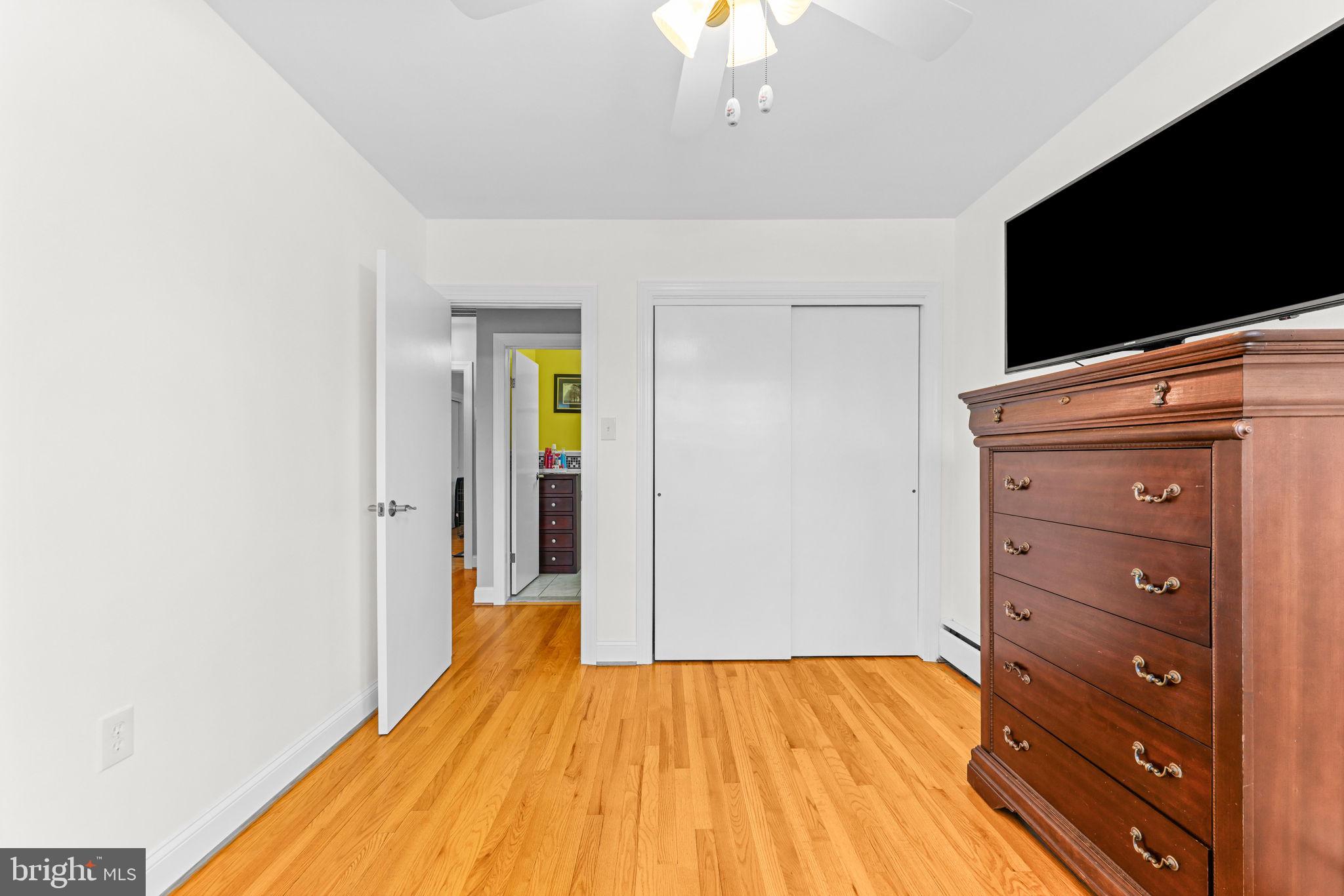 EDGEMERE - Residential