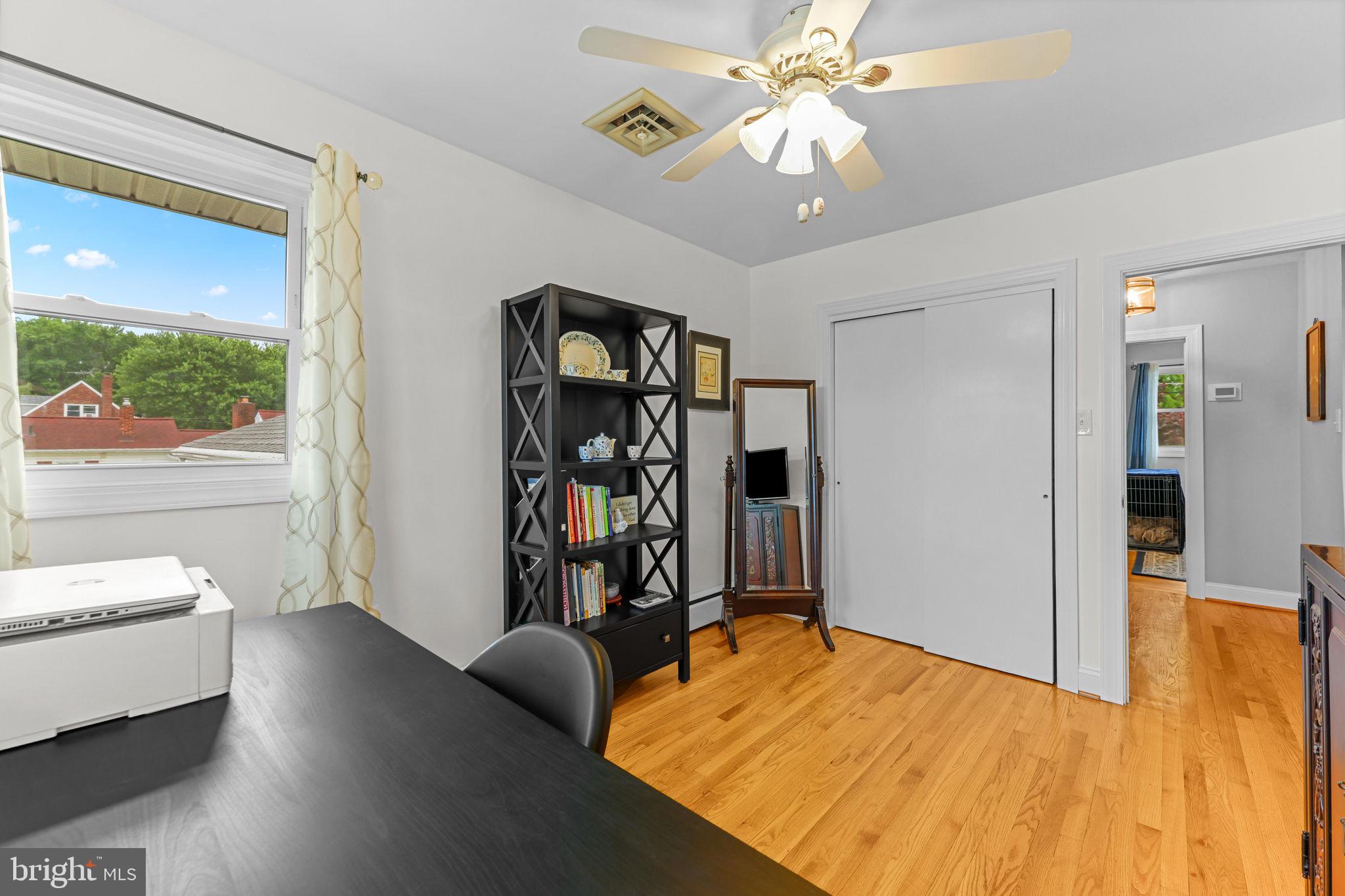 EDGEMERE - Residential