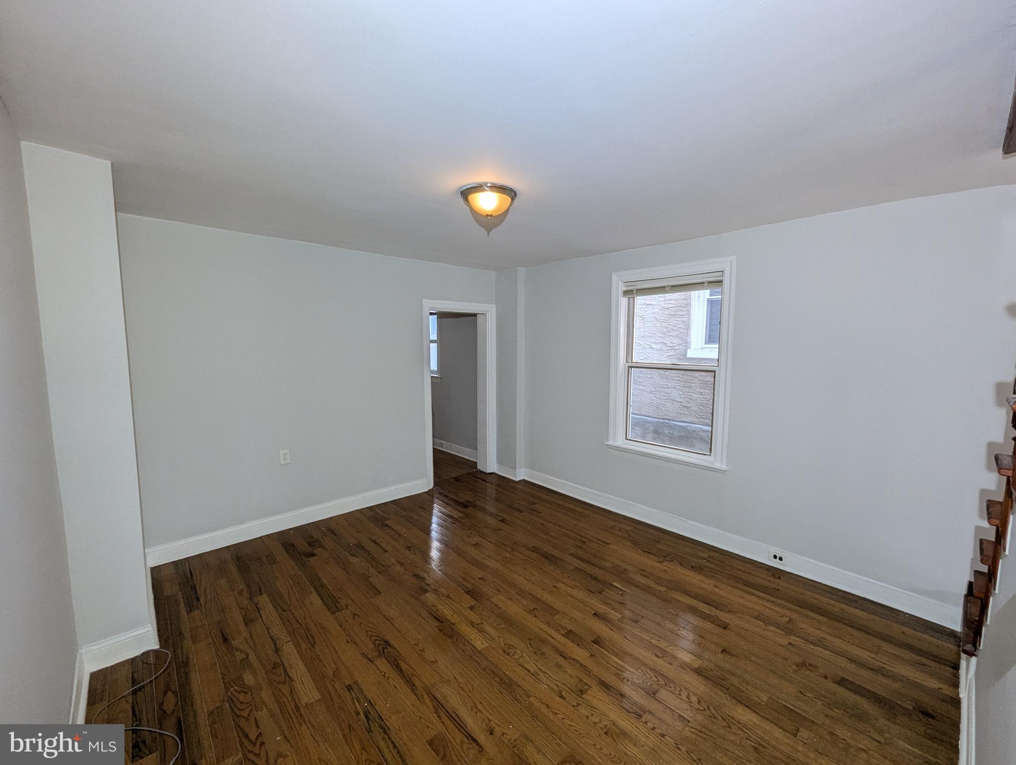 148 W 1ST AVENUE