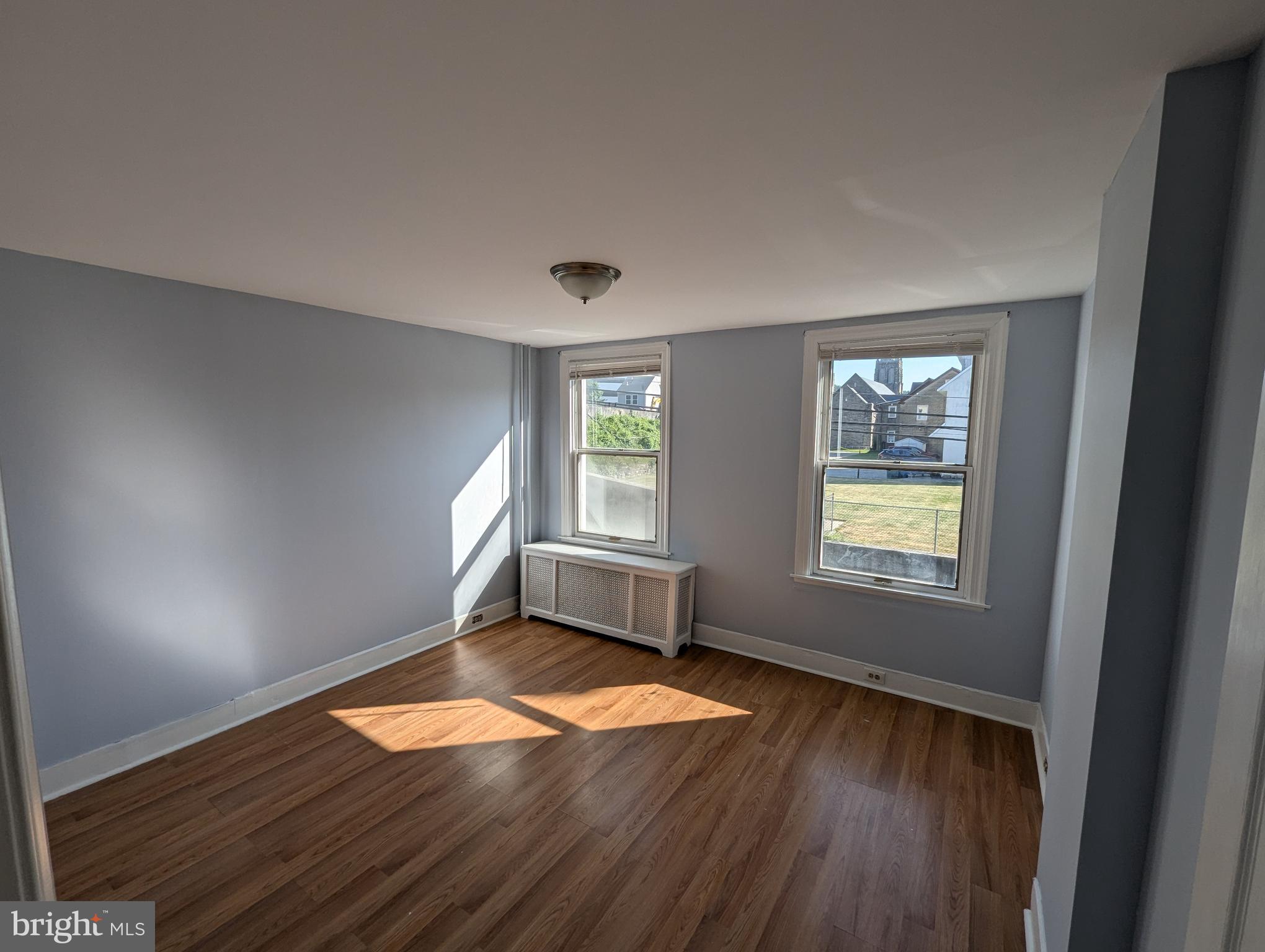 148 W 1ST AVENUE