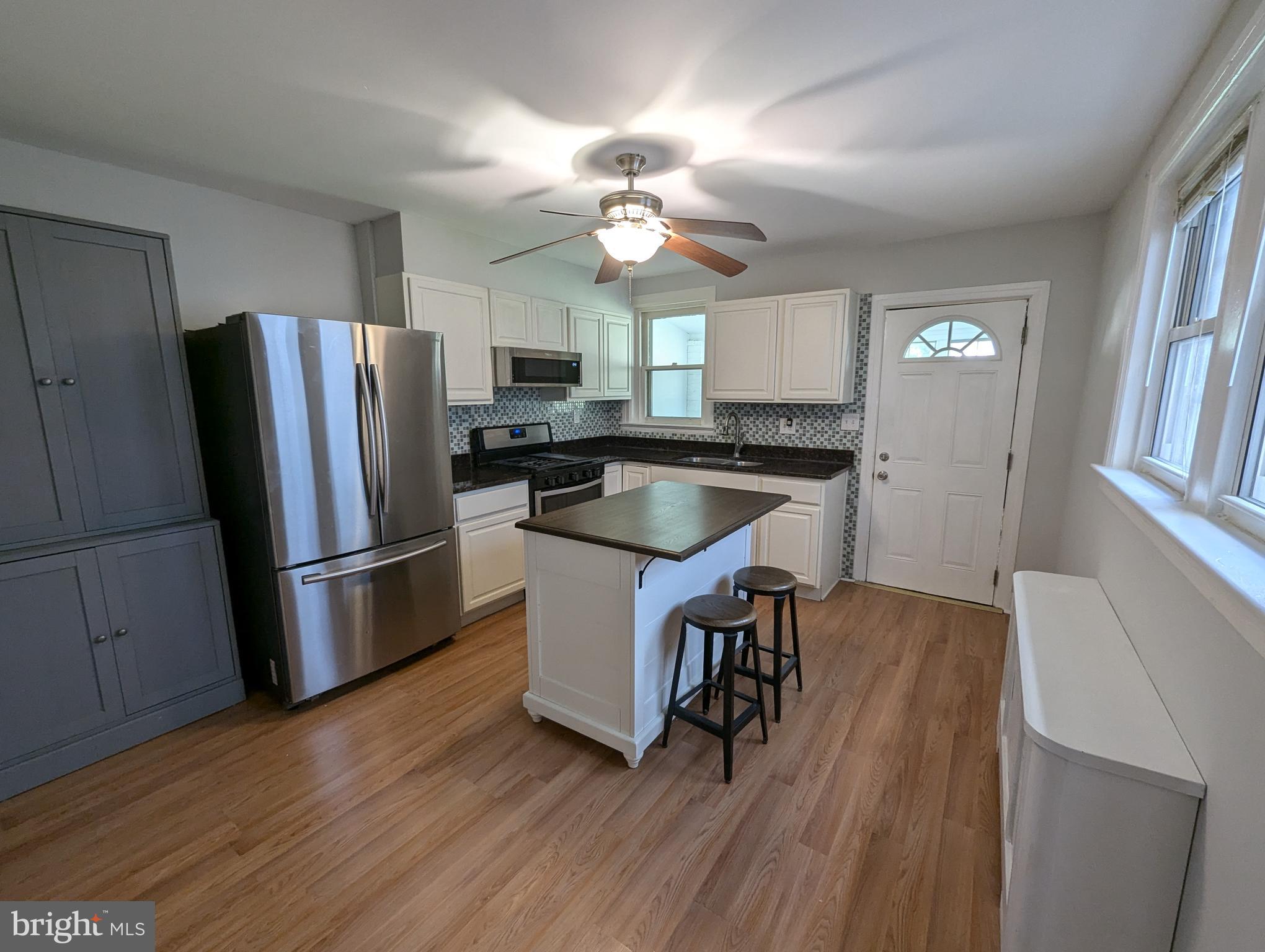 148 W 1ST AVENUE