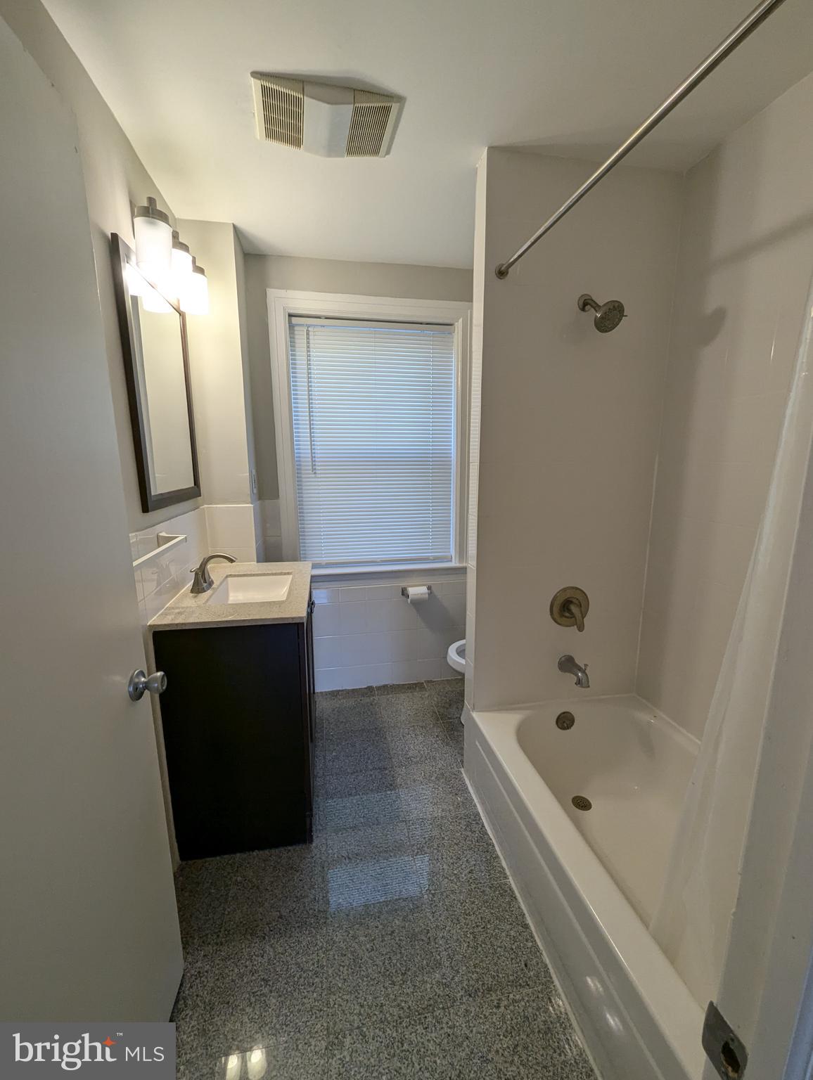 CONSHOHOCKEN - Residential