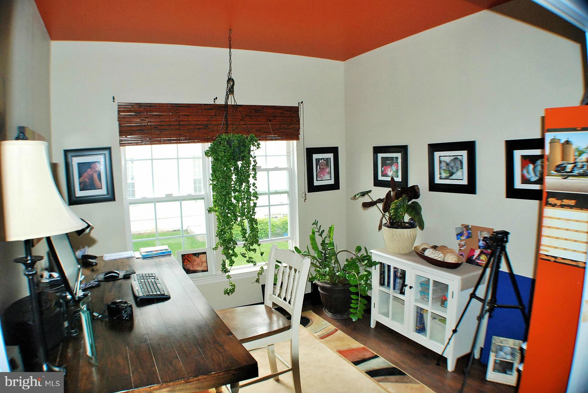 THE VILLAGE OF WASHINGTON TRAIL - Residential