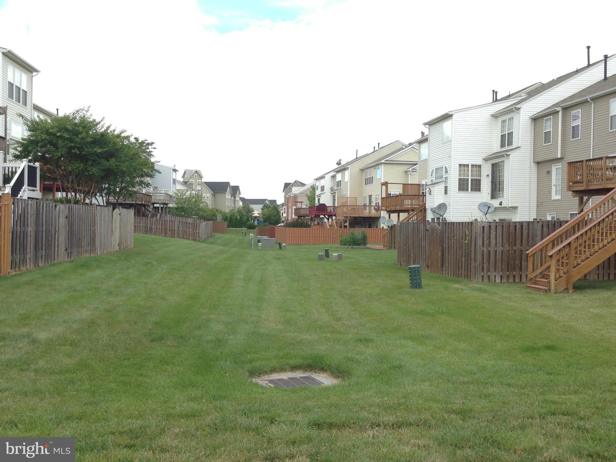 LOUDOUN PARKWAY CENTER - Residential Lease