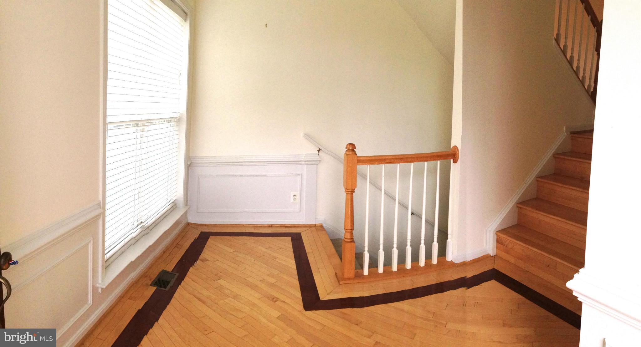 LOUDOUN PARKWAY CENTER - Residential Lease