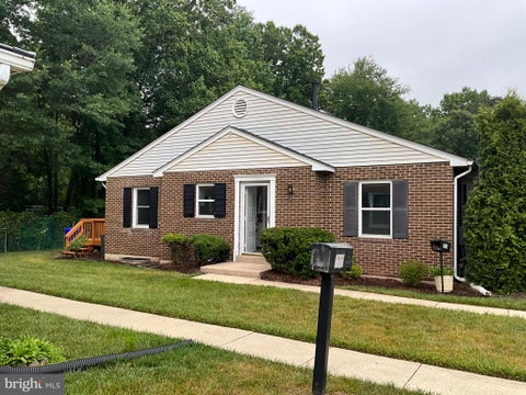 Photo of 15116 Laurel Oaks Lane #4, LAUREL, MD 20707 (MLS # MDPG2208416)
