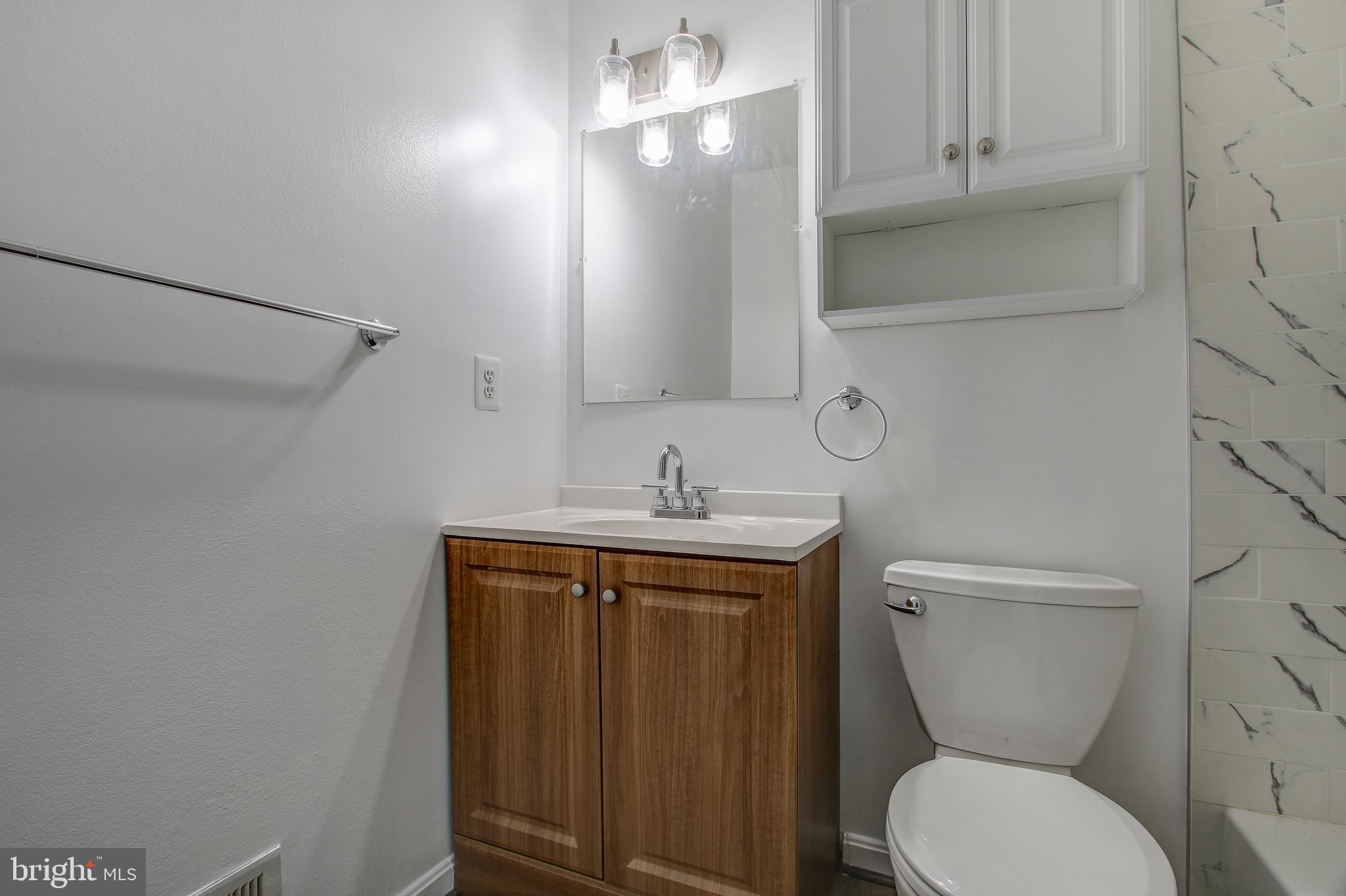 DALE CITY - Residential