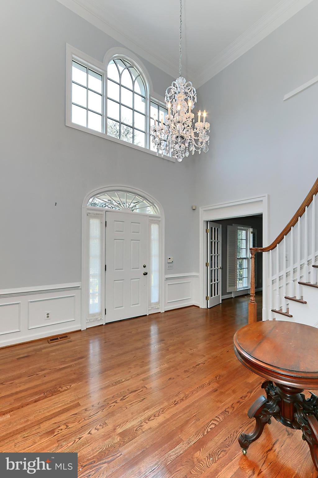 FALLS POINTE - Residential