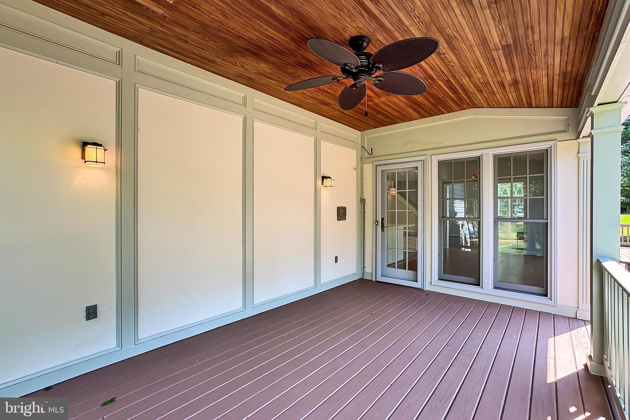 FALLS POINTE - Residential