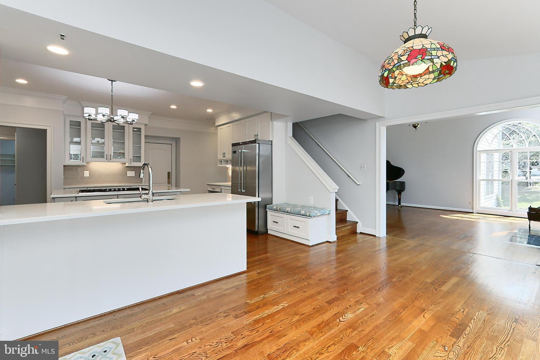 FALLS POINTE - Residential