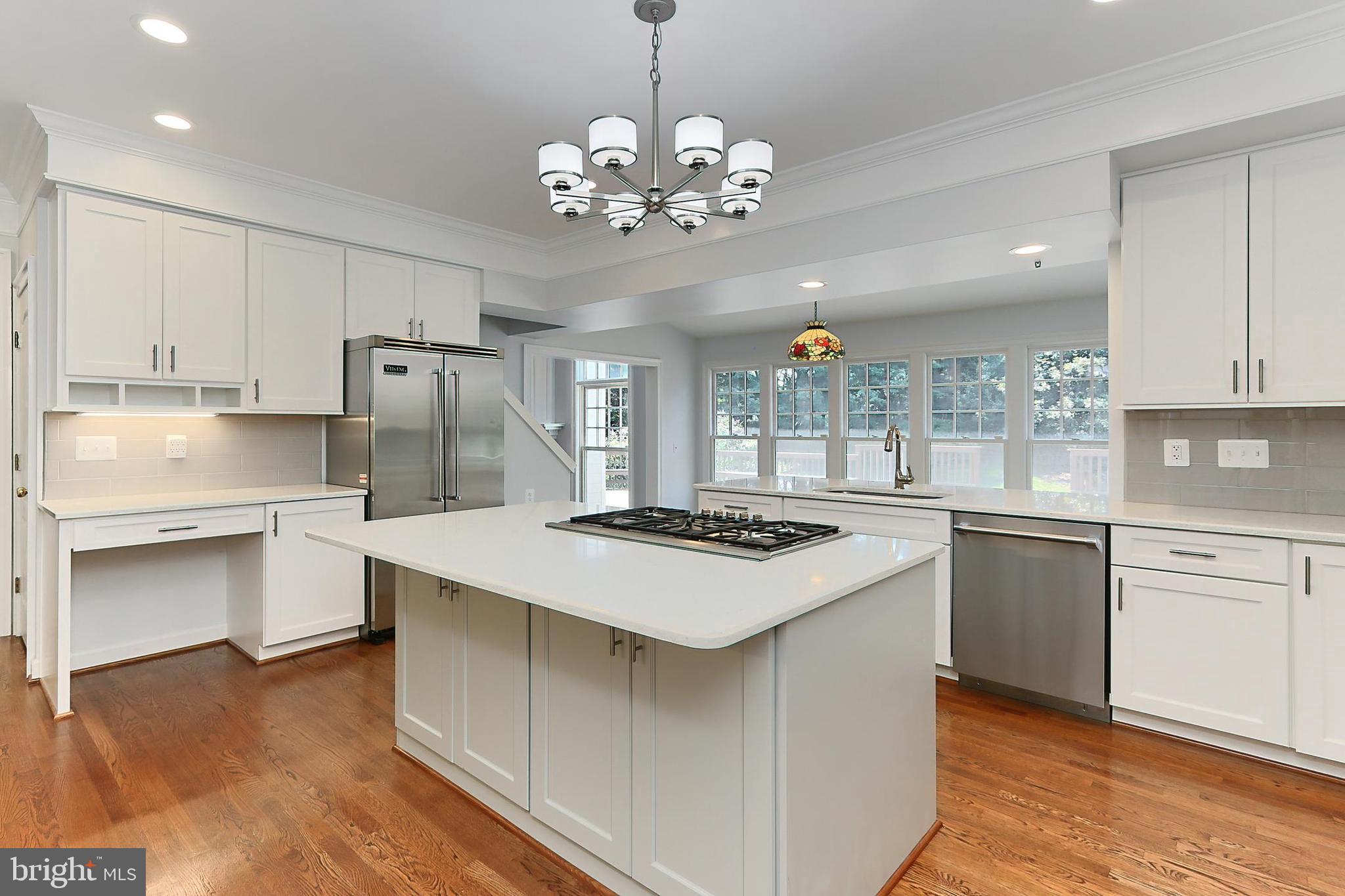 FALLS POINTE - Residential