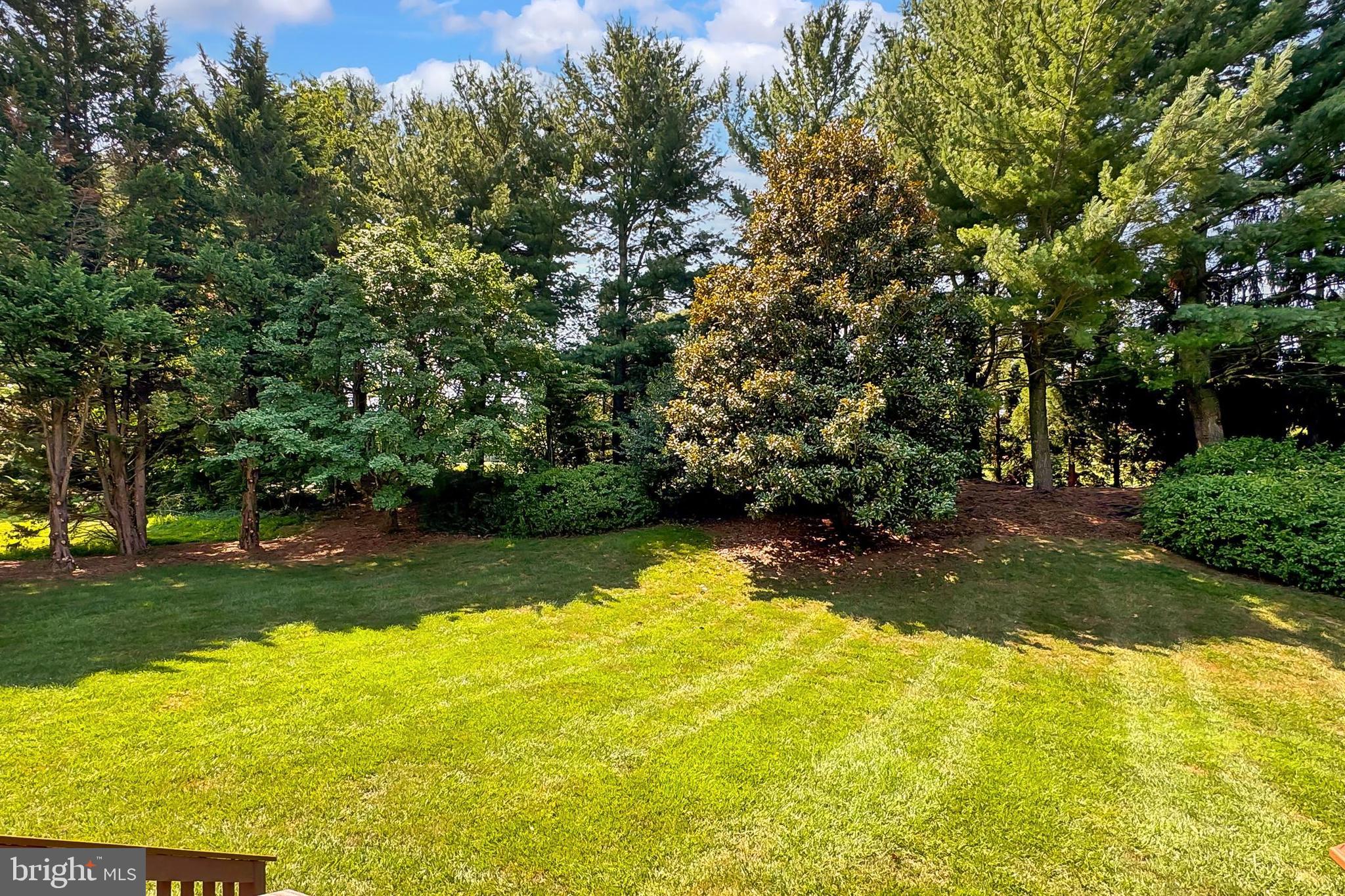 FALLS POINTE - Residential