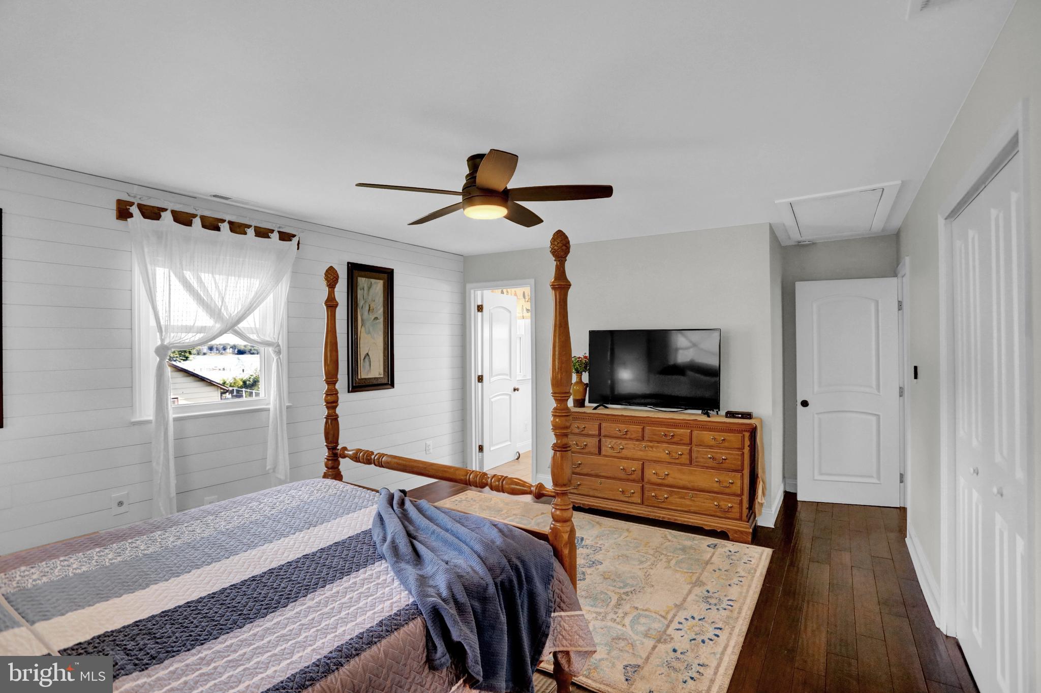 LONG BAR HARBOR - Residential