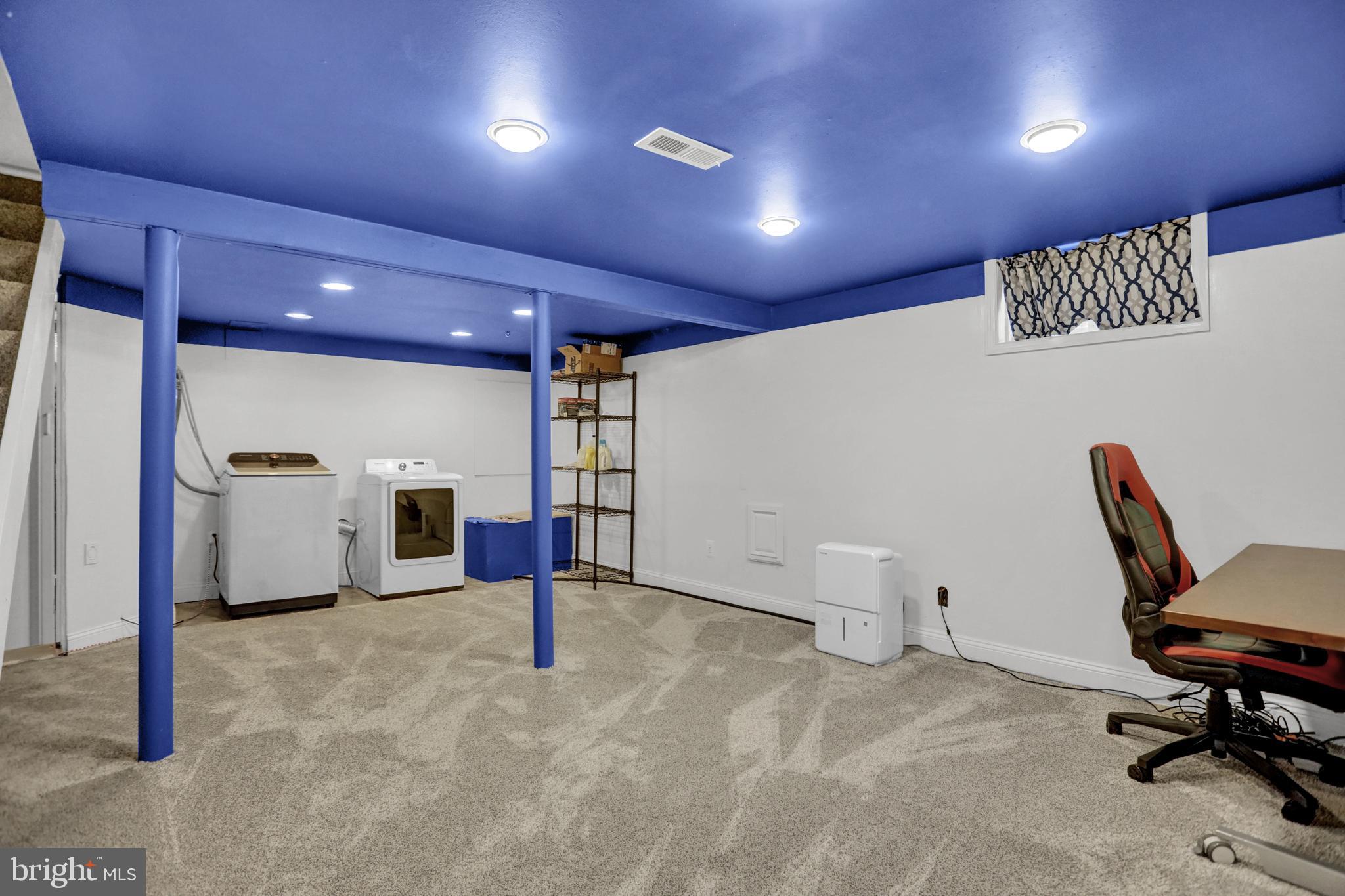 LONG BAR HARBOR - Residential