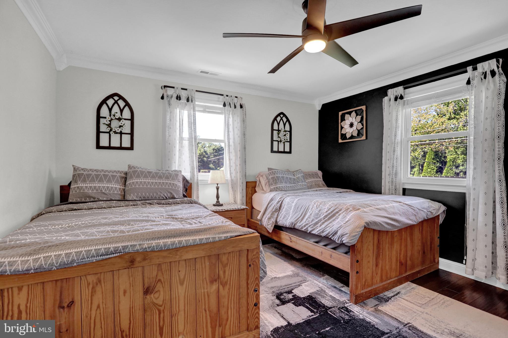 LONG BAR HARBOR - Residential