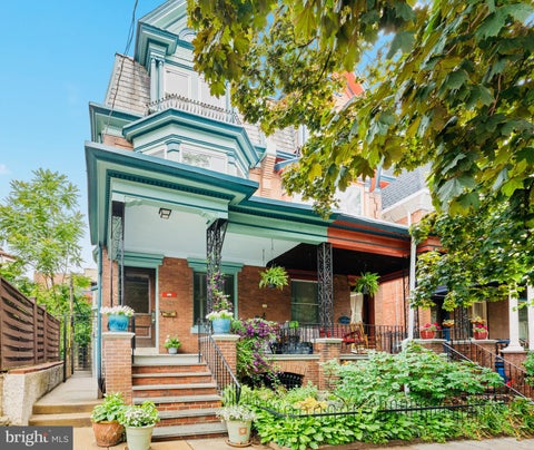 Townhouse For Sale - 4429 Larchwood Avenue<br/> PHILADELPHIA, PA 19104