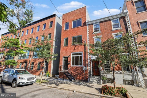 Townhouse For Sale - 2455 Coral Street<br/> Philadelphia County, PHILADELPHIA, PA 19125