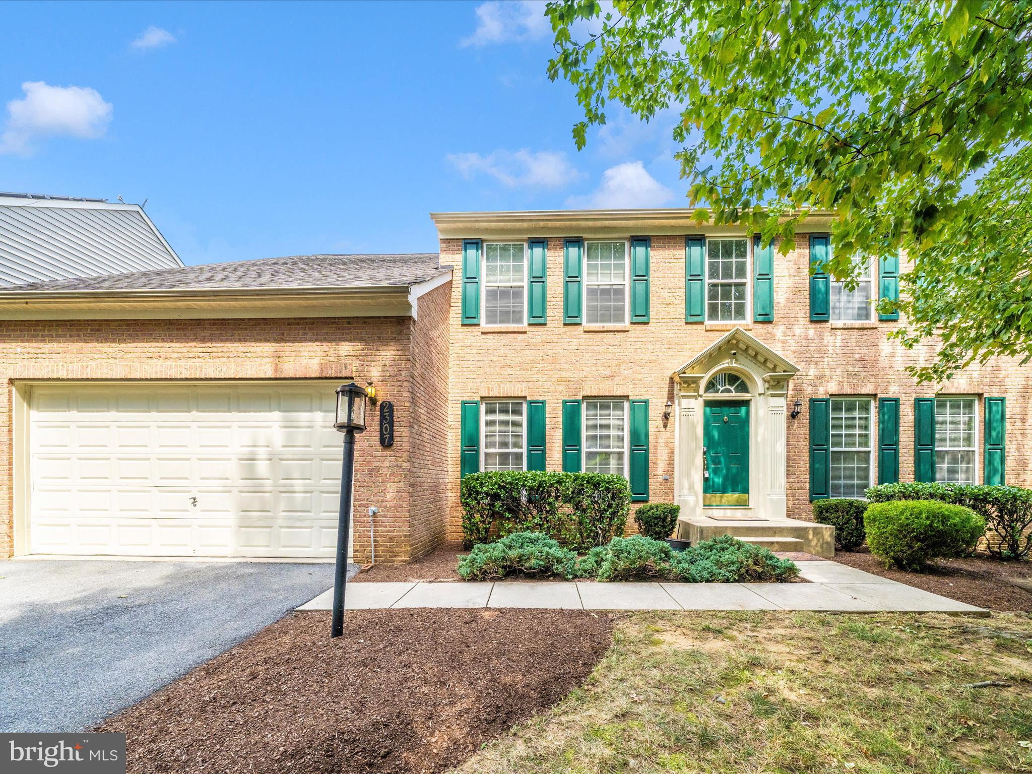 2307 NICOL CIRCLE