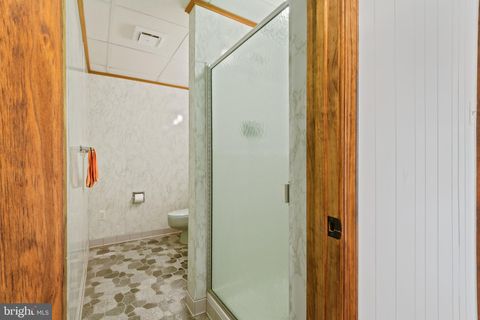 listing image 60