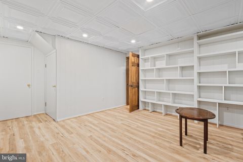 listing image 71