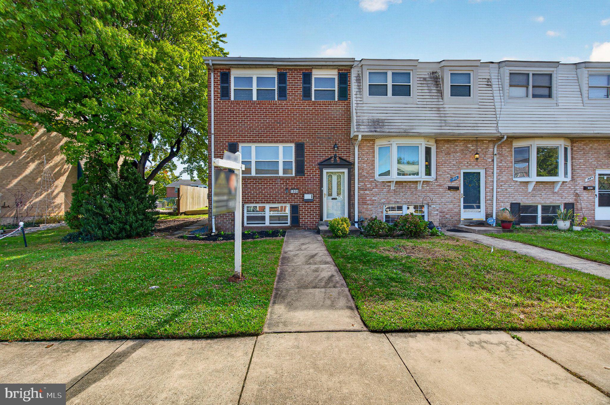 1008 STORMONT CIRCLE