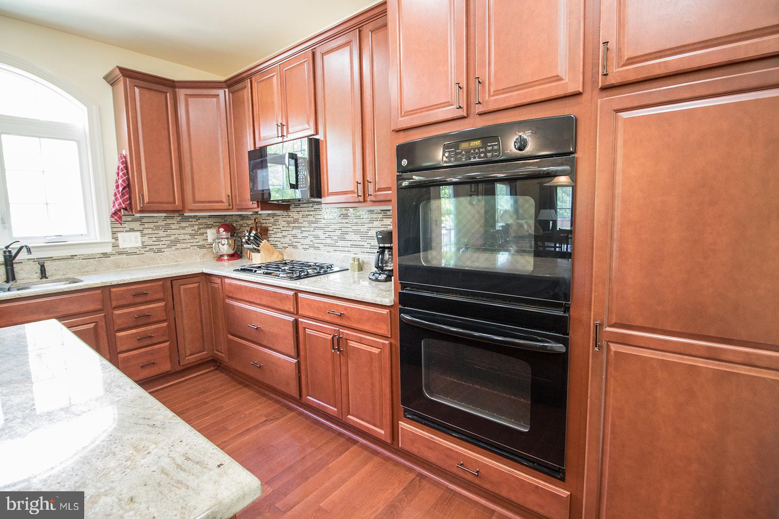 ESTATES AT JOY CHAPEL - Residential