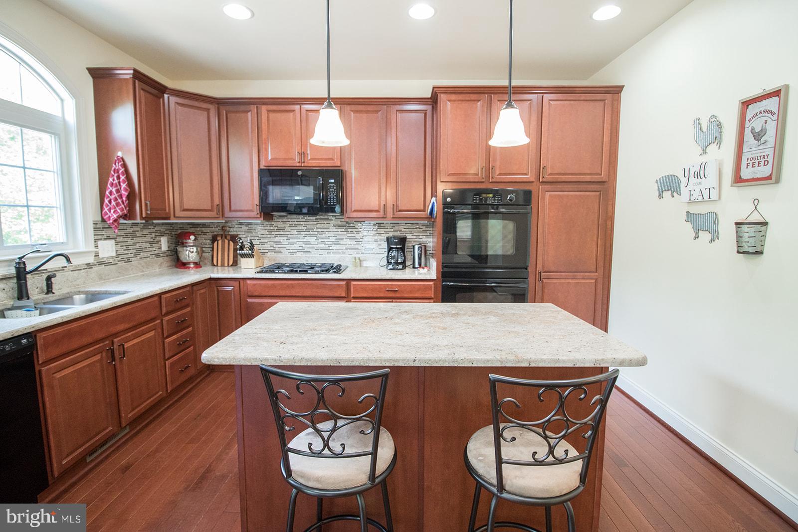 ESTATES AT JOY CHAPEL - Residential